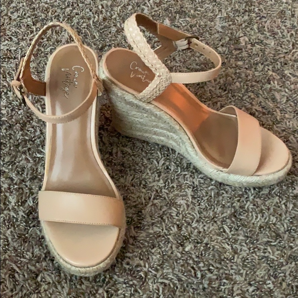 Cute Wedges - Picture 1 of 7